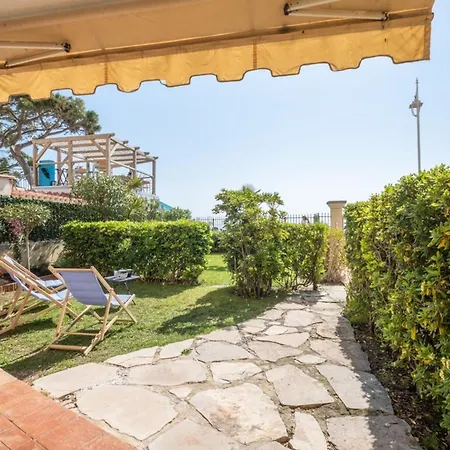 Appartement Serrendy Rare ! Superbe 3 Pièces Avec Jardin&vue Sur La *