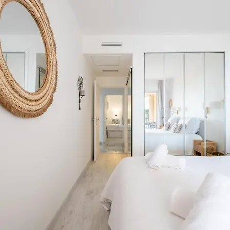Rare! Exquisite 2-bd Facing The Sea Cannes
