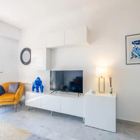 Rare! Exquisite 2-bd Facing The Sea * Cannes